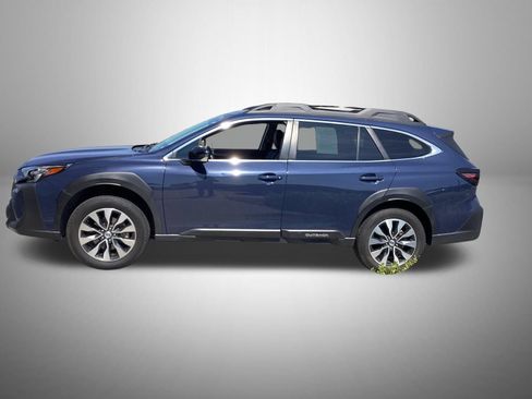 Used 2023 Subaru Outback Limited AWD/4WD image 2