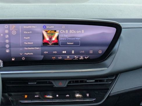 Certified 2025 Buick Envision Preferred image 21