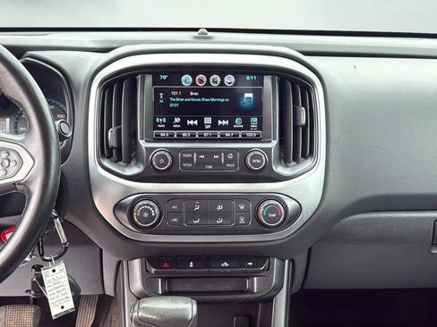 Used 2016 Chevrolet Colorado LT w/ LT Convenience Package AWD/4WD image 18