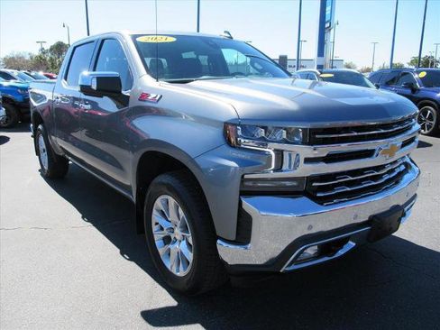 Used 2021 Chevrolet Silverado 1500 LTZ image 3