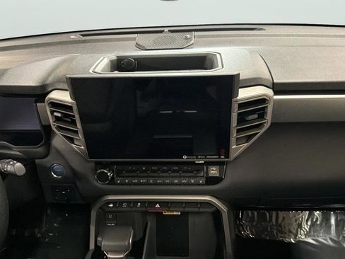 Used 2023 Toyota Sequoia Limited w/ Tow Technology Package AWD/4WD image 17