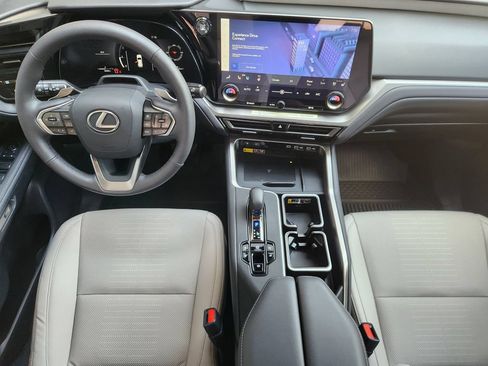 Used 2025 Lexus TX 350 AWD w/ Technology Package image 26