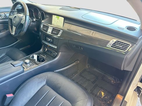 Used 2014 Mercedes-Benz CLS 550 image 31