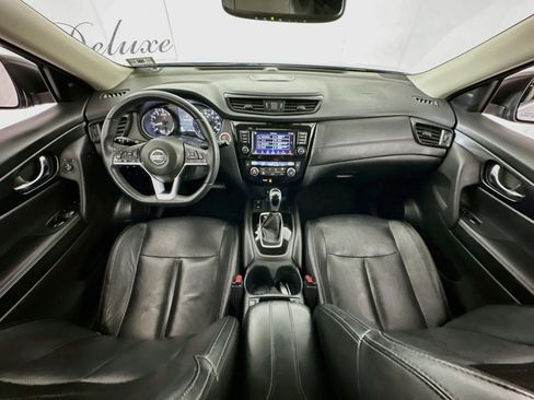 Used 2019 Nissan Rogue SL AWD/4WD image 18