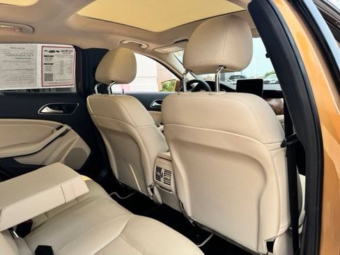 Used 2018 Mercedes-Benz GLA 250 4MATIC image 23