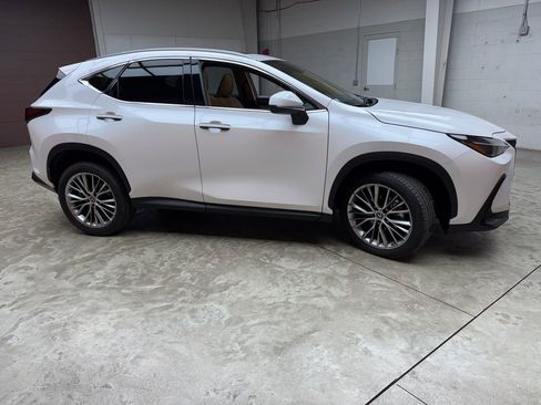 Used 2023 Lexus NX 350 AWD image 6