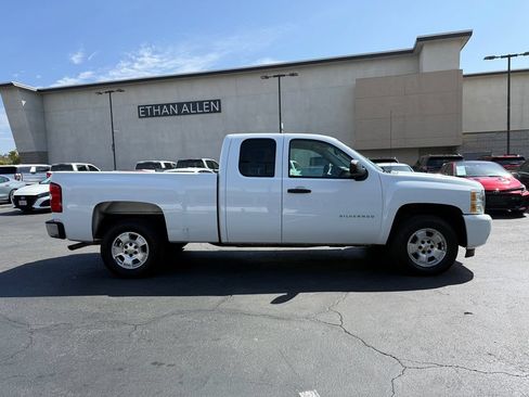 Used 2011 Chevrolet Silverado 1500 LT w/ All-Star Edition RWD image 5