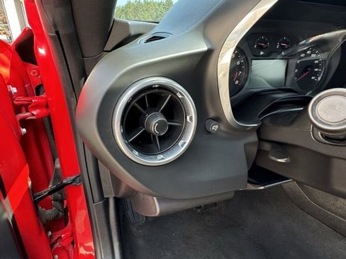 Used 2018 Chevrolet Camaro LT w/ RS Package image 14