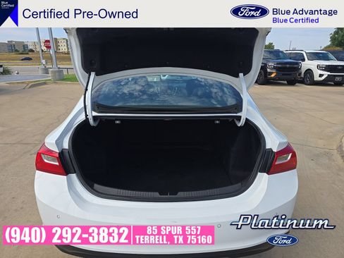 Used 2025 Chevrolet Malibu LT FWD image 5