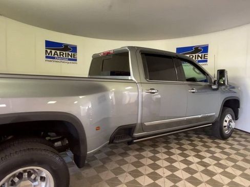 Certified 2024 Chevrolet Silverado 3500 High Country w/ High Country Premium Package AWD/4WD image 2