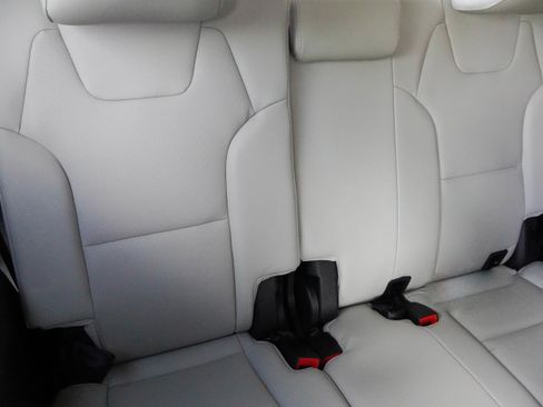 Used 2023 Kia Telluride S FWD image 33