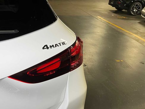 Certified 2025 Mercedes-Benz GLA 250 4MATIC image 15