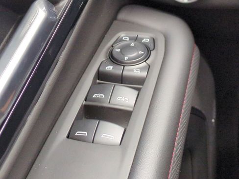 Used 2025 Chevrolet Tahoe RST w/ Comfort Package image 24