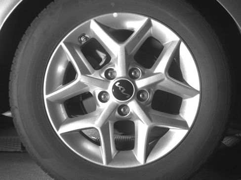 Used 2025 Kia Soul LX w/ LX Technology Package FWD image 12