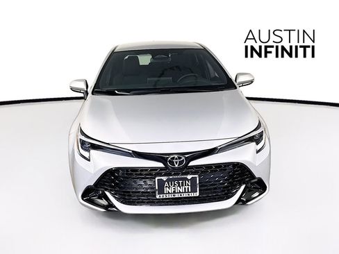 Used 2025 Toyota Corolla SE image 2