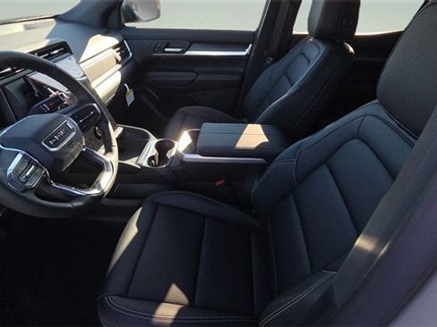 New 2026 GMC Terrain Elevation w/ Elevation Premium Package image 21