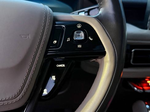 Used 2023 Lincoln Aviator Reserve w/ Equipment Group 201A image 41