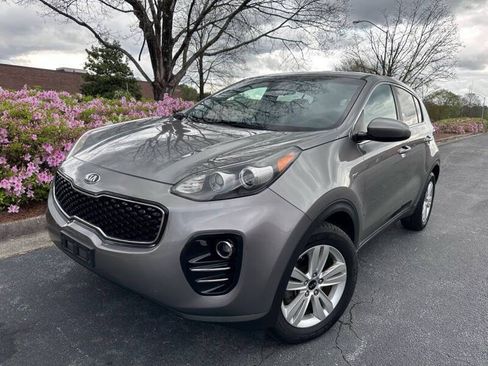 Used 2017 Kia Sportage LX AWD/4WD image 1