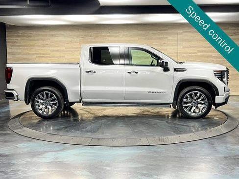 Used 2024 GMC Sierra 1500 Denali w/ Denali Reserve Package AWD/4WD image 26