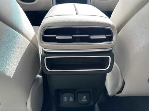 New 2026 Genesis GV80 2.5T Advanced image 38