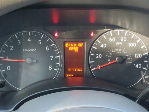 Used 2019 Nissan NV 3500 S image 21