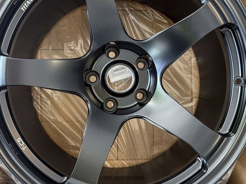 Used 2021 Chevrolet Camaro ZL1 RWD image 83