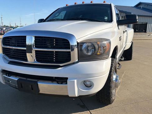 Used 2007 Dodge Ram 3500 Truck Laramie w/ Trailer Tow Group AWD/4WD image 2