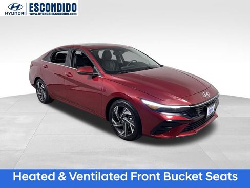 Certified 2025 Hyundai Elantra Limited image 7