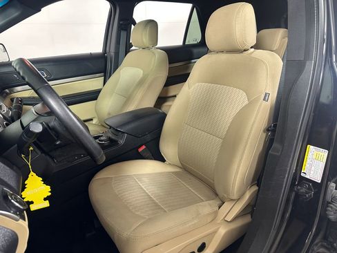 Used 2017 Ford Explorer 4WD image 13