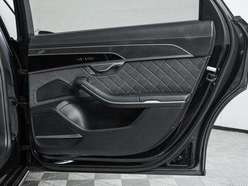 Used 2024 Audi S8 4.0T image 67
