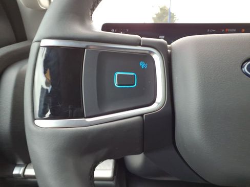 Certified 2025 Ford Expedition Active RWD image 21