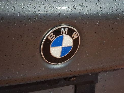 Used 2022 BMW 540i xDrive w/ Convenience Package image 29