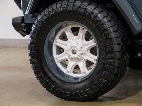 Used 2024 Jeep Wrangler Unlimited Rubicon 392 image 39