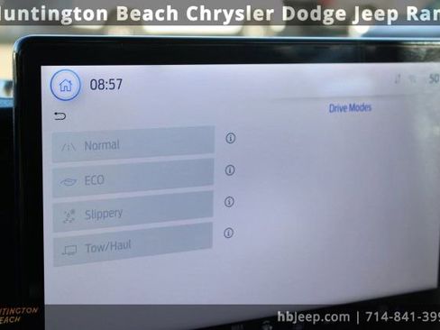 Used 2023 Ford Transit 350 XLT image 30