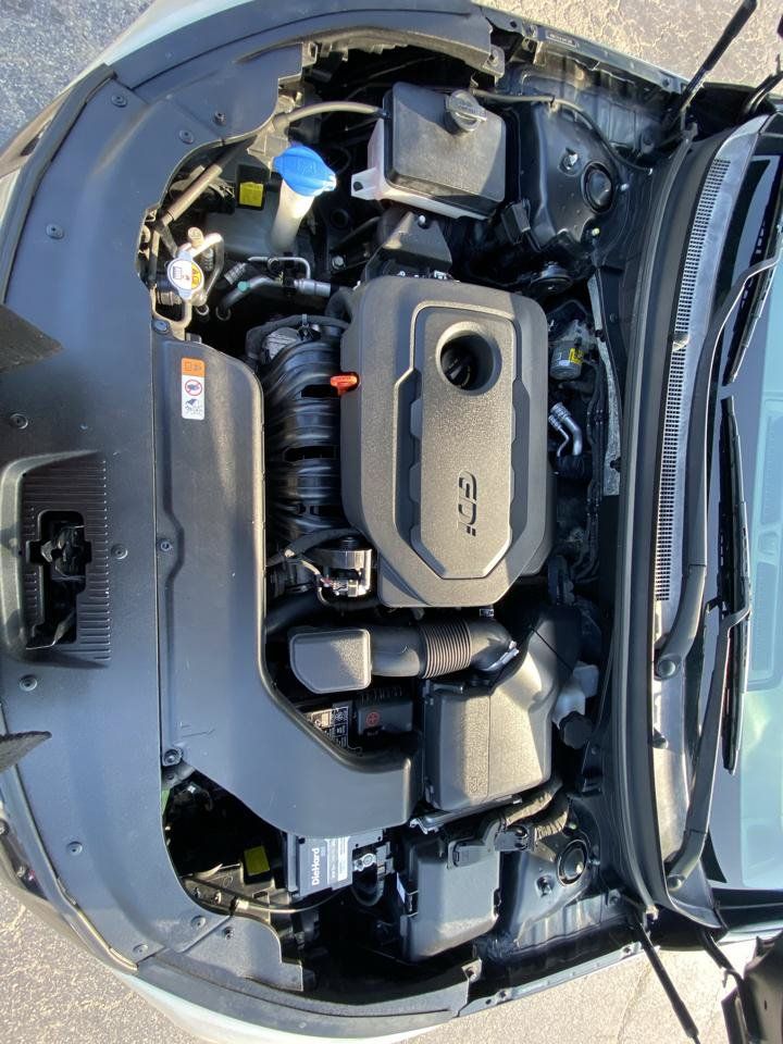 Used 2015 Hyundai Sonata Limited w/ Option Group 06 FWD image 29