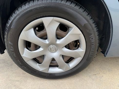 Used 2015 MAZDA MAZDA3 i Sport FWD image 7