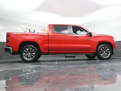 Used 2023 Chevrolet Silverado 1500 LT AWD/4WD image 53