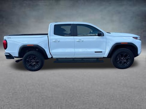 Used 2024 GMC Canyon Elevation w/ Convenience Package AWD/4WD image 4