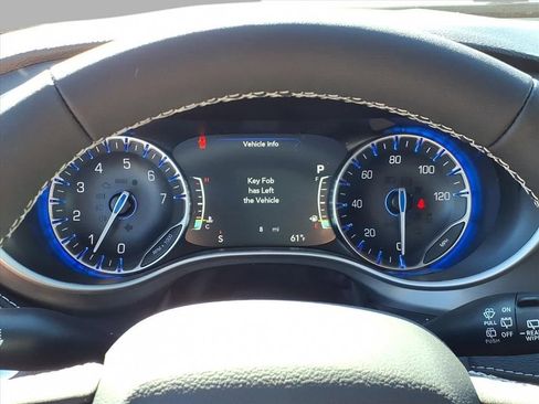 New 2026 Chrysler Pacifica Select image 23