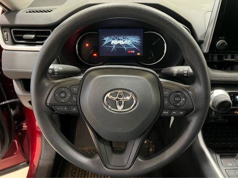 Used 2024 Toyota RAV4 LE AWD/4WD image 14
