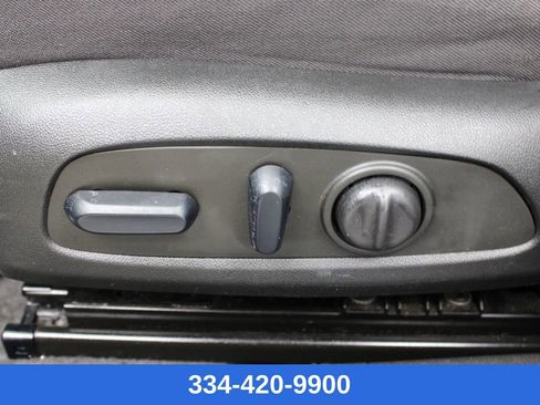 Used 2024 Chevrolet Malibu LT image 17