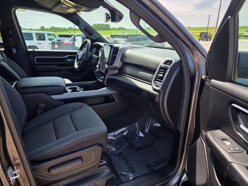 Certified 2023 RAM 1500 Big Horn AWD/4WD image 16