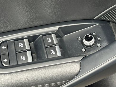 Used 2020 Audi Q5 2.0T Premium Plus w/ Premium Plus Package image 13