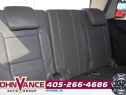 Used 2017 GMC Yukon Denali image 21