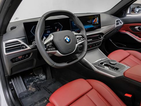 Used 2025 BMW 330i xDrive Sedan AWD/4WD image 3