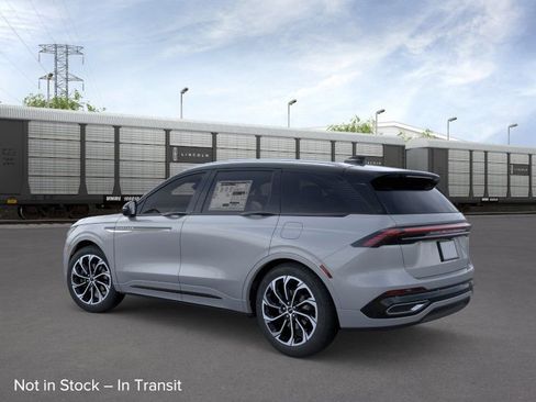 New 2026 Lincoln Nautilus Reserve AWD/4WD image 3