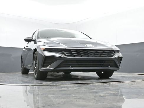 New 2026 Hyundai Elantra Sport image 16