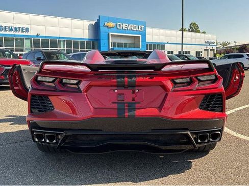 Used 2022 Chevrolet Corvette Stingray Preferred Conv w/ Z51 Performance Package RWD image 10