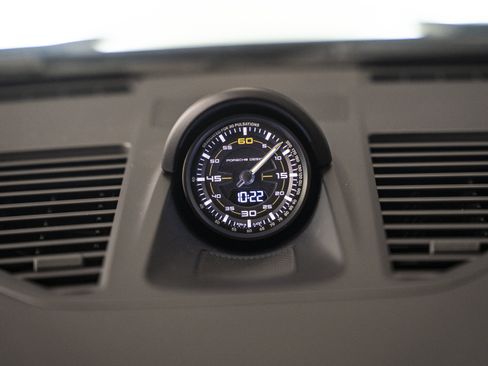 Used 2025 Porsche 911 GT3 RWD image 46