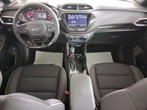 Used 2023 Chevrolet TrailBlazer RS w/ Sun and Liftgate Package image 52